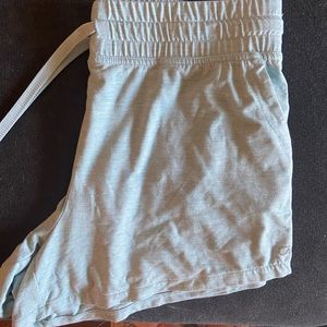 Gap shorts